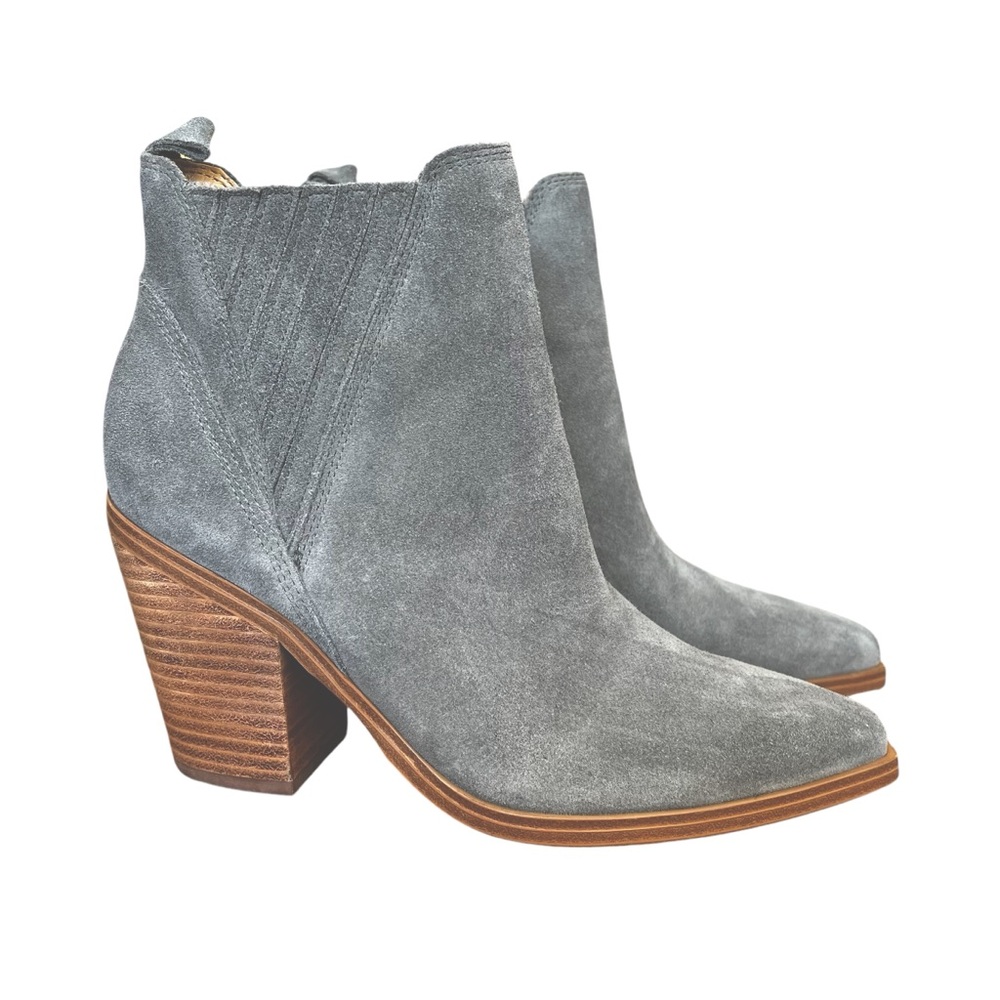 Marc Fisher LTD Gadri Western Pointed Toe Suede Ankle Bootie Gray Size 8